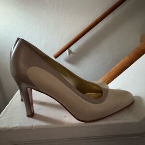 Bruno Magli Cream and Tan Heels
